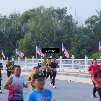 Runner Photo 7111286