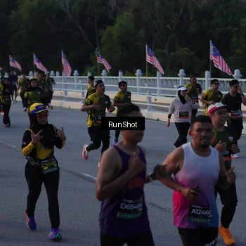 Runner Photo 7111294