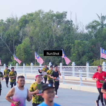 Runner Photo 7111304