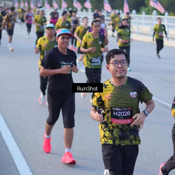 Runner Photo 7111310