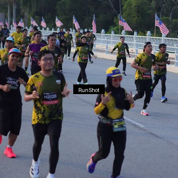 Runner Photo 7111313