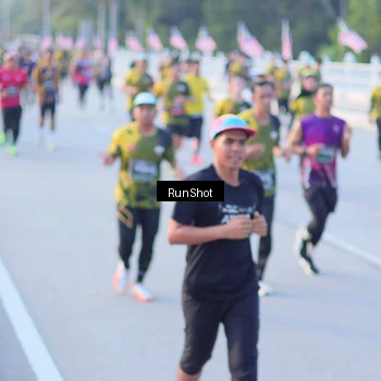 Runner Photo 7111318