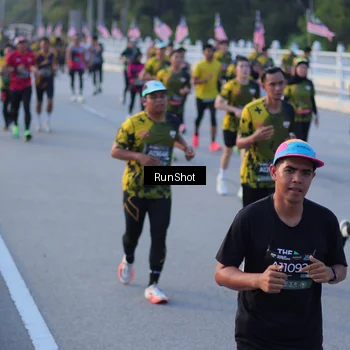 Runner Photo 7111324