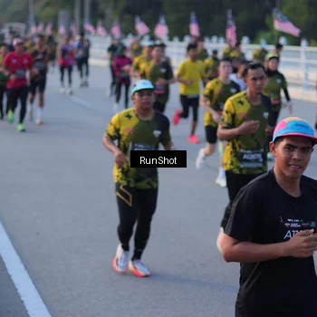 Runner Photo 7111325
