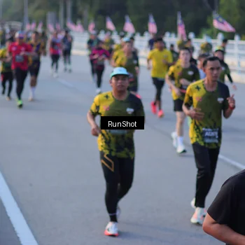 Runner Photo 7111327