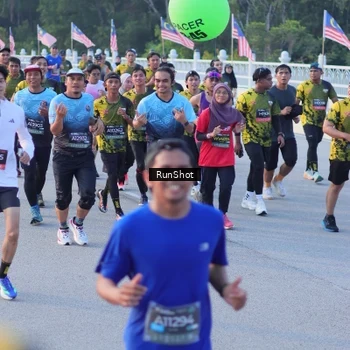 Runner Photo 7111347