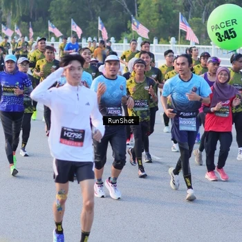 Runner Photo 7111355