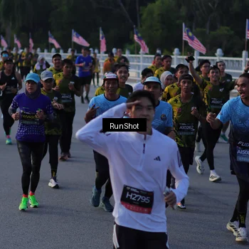 Runner Photo 7111362