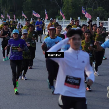 Runner Photo 7111364