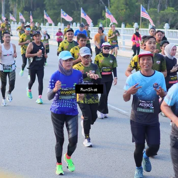 Runner Photo 7111375