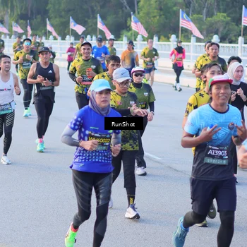 Runner Photo 7111378