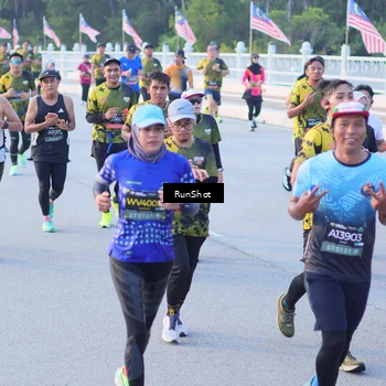 Runner Photo 7111379