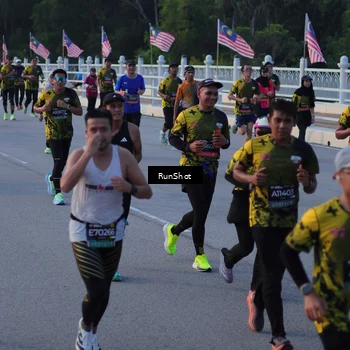 Runner Photo 7111387