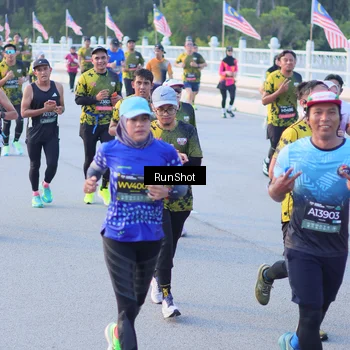 Runner Photo 7111391