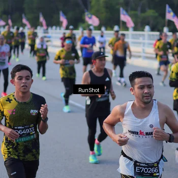 Runner Photo 7111401