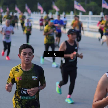 Runner Photo 7111403