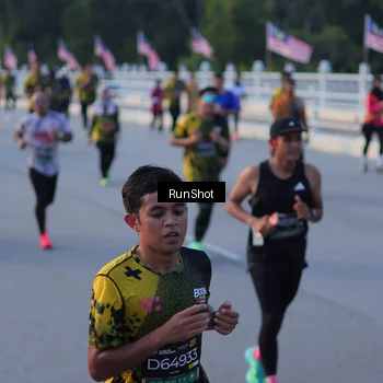 Runner Photo 7111405