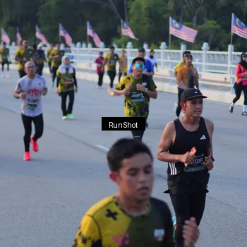 Runner Photo 7111408