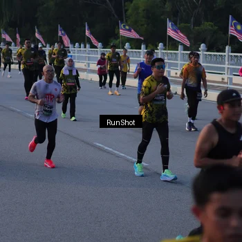 Runner Photo 7111409