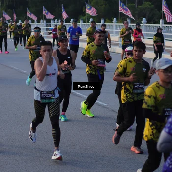 Runner Photo 7111418