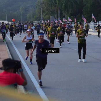 Runner Photo 7111442