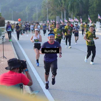 Runner Photo 7111443
