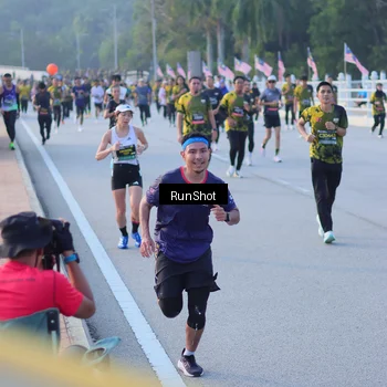 Runner Photo 7111447