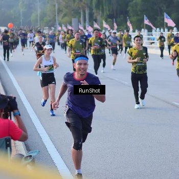 Runner Photo 7111450