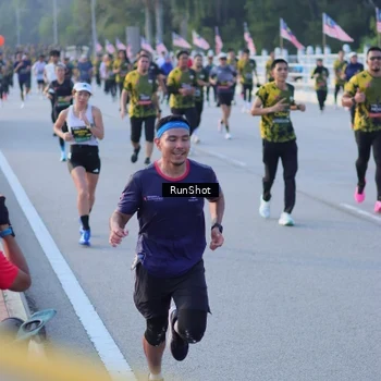 Runner Photo 7111452