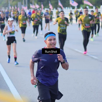 Runner Photo 7111457