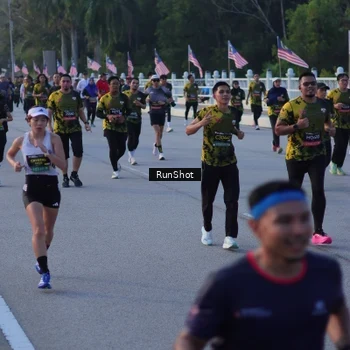 Runner Photo 7111461