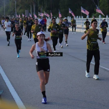 Runner Photo 7111470