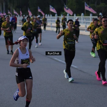 Runner Photo 7111473