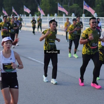 Runner Photo 7111480