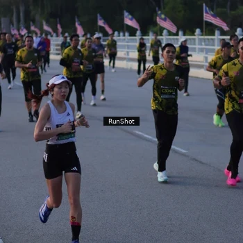 Runner Photo 7111484