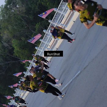 Runner Photo 7111493
