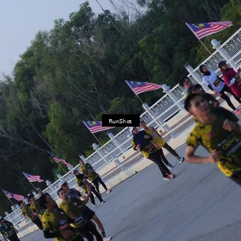 Runner Photo 7111494