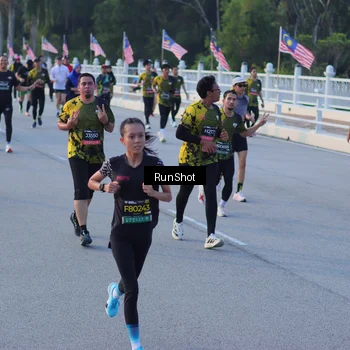 Runner Photo 7111500