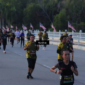 Runner Photo 7111504