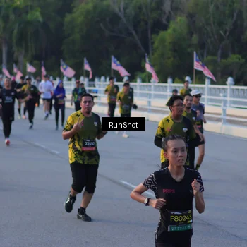 Runner Photo 7111512
