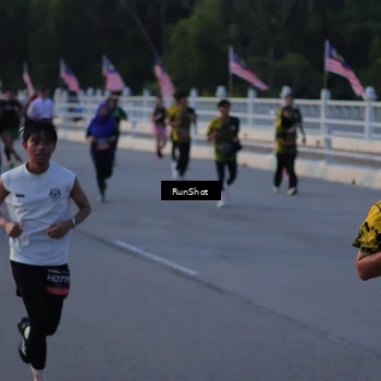 Runner Photo 7111534