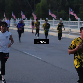 Runner Photo 7111537