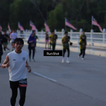 Runner Photo 7111547