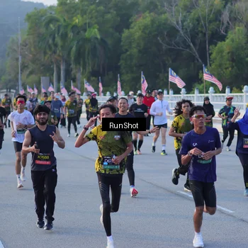 Runner Photo 7111561