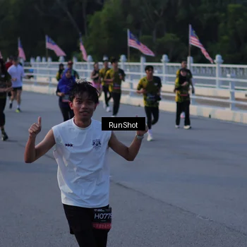 Runner Photo 7111564