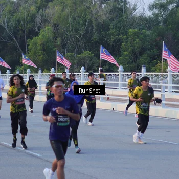 Runner Photo 7111569