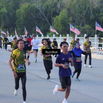 Runner Photo 7111570