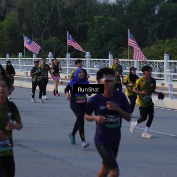 Runner Photo 7111572