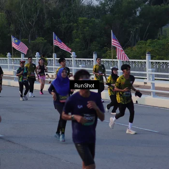 Runner Photo 7111574