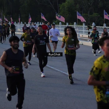 Runner Photo 7111576